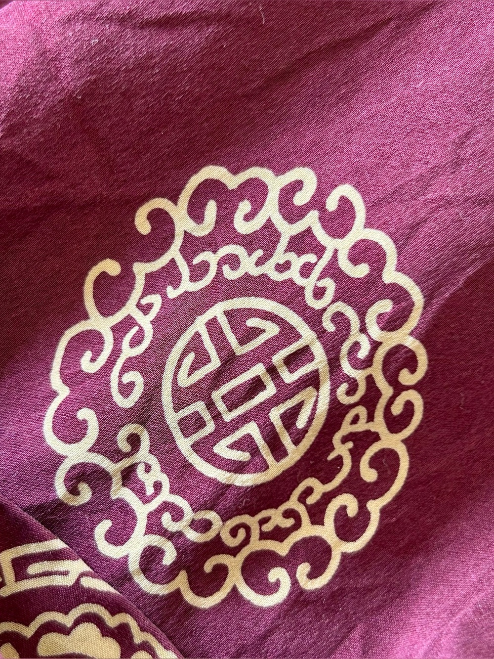 100% Silk Robe 👘 - Picture 4 of 8